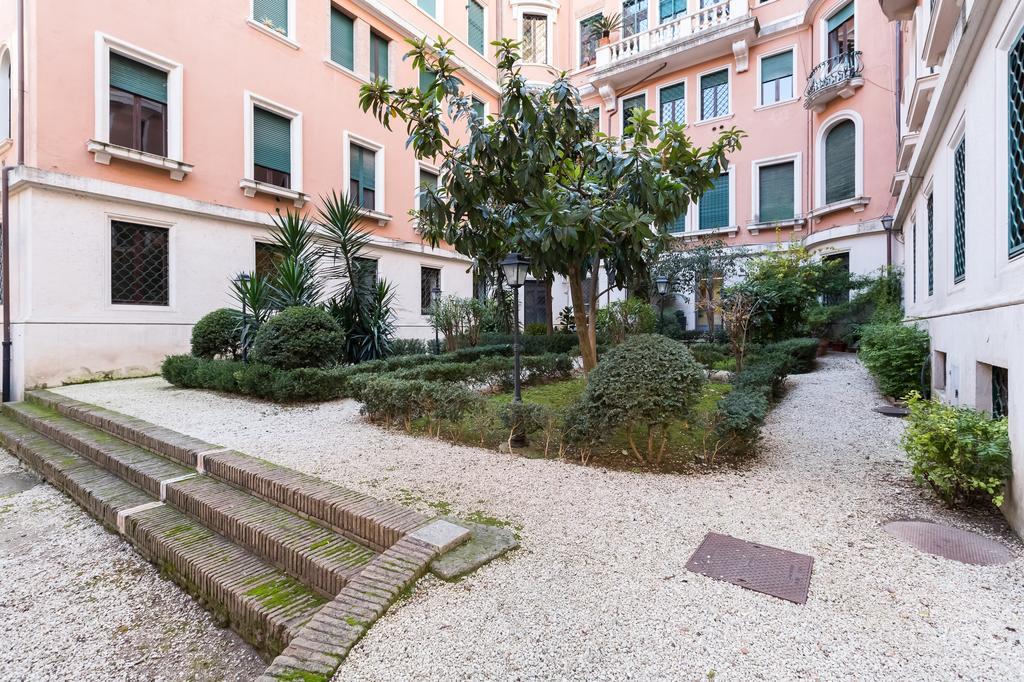 ローマ Luxury House Belle Arti 3Bedr Piazza Del Popoloヴィラ エクステリア 写真